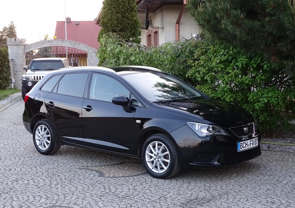 Seat Ibiza cena 29500 przebieg: 229600, rok produkcji 2016 z Mikołajki małe 704